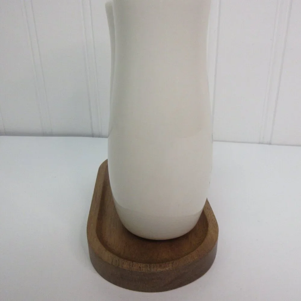 Pioneer Woman Painted Meadow Salt Shakers Acacia Wood Base Floral White